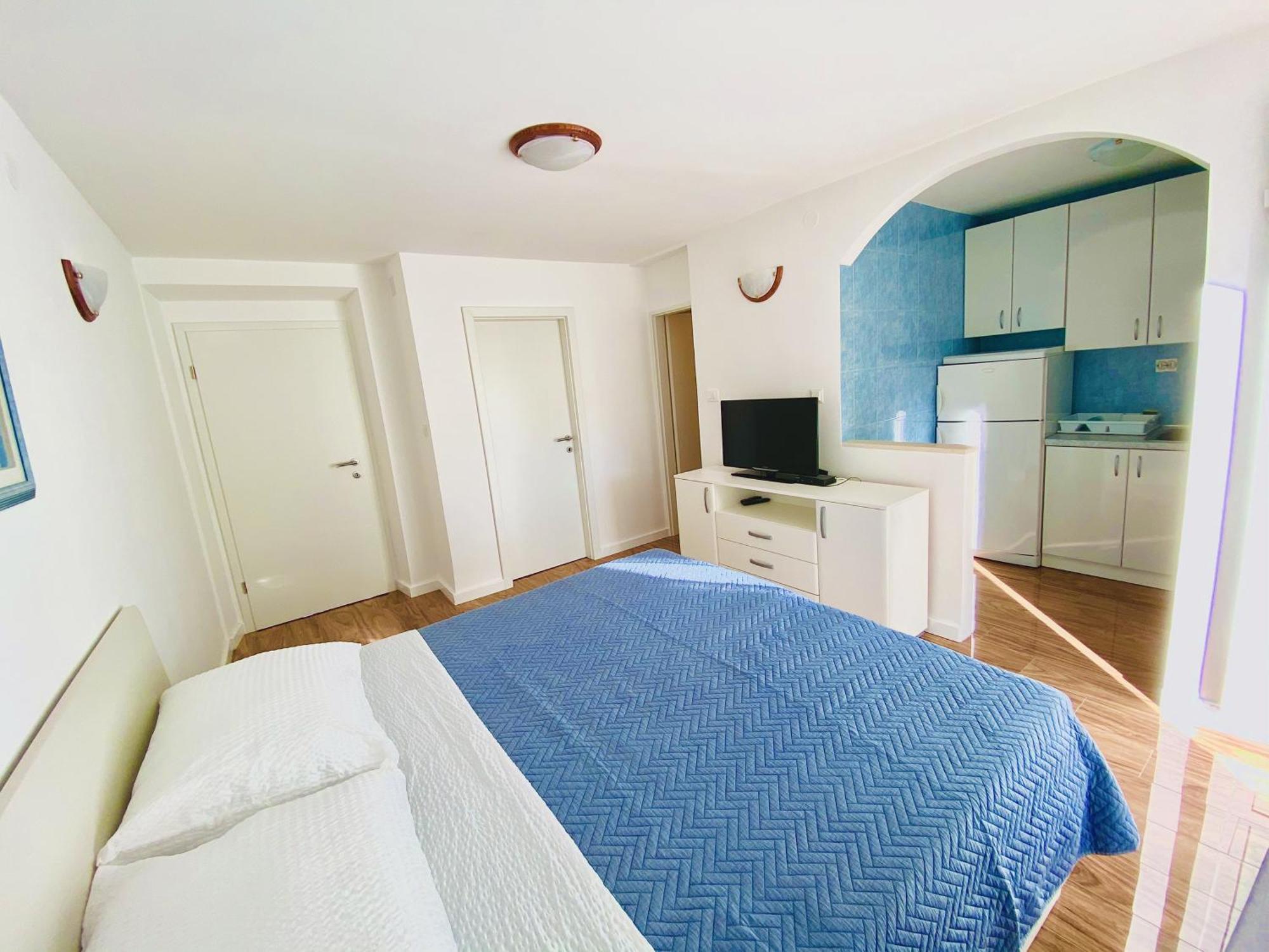 Apartments By The Sea Postira, Brac - 2928 Phòng bức ảnh